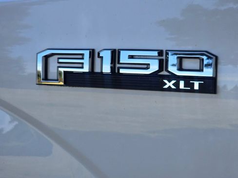 Used 2015 Ford F150 XLT w/ Equipment Group 301A Mid RWD image 13