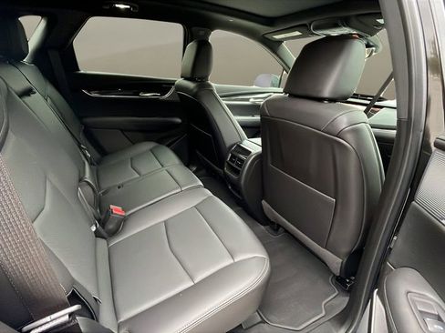 Certified 2021 Cadillac XT5 Premium Luxury image 15