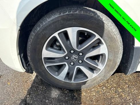 Used 2015 Honda Odyssey Touring Elite image 3