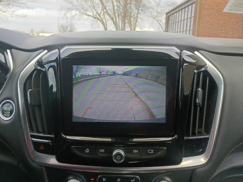 Used 2019 Chevrolet Traverse LT image 34