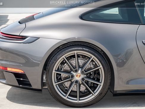 Used 2024 Porsche 911 Carrera S image 44