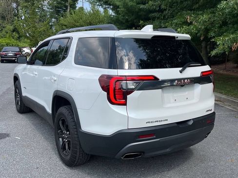 Used 2021 GMC Acadia AT4 AWD/4WD image 2