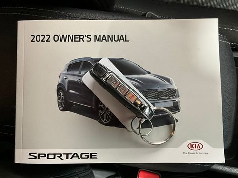 Used 2022 Kia Sportage LX w/ LX AWD Value Edition Package image 13