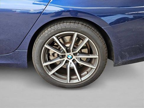 Used 2020 BMW 330i Sedan w/ Convenience Package image 23