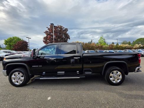 Used 2021 Chevrolet Silverado 3500 LTZ w/ LTZ Premium Package image 3