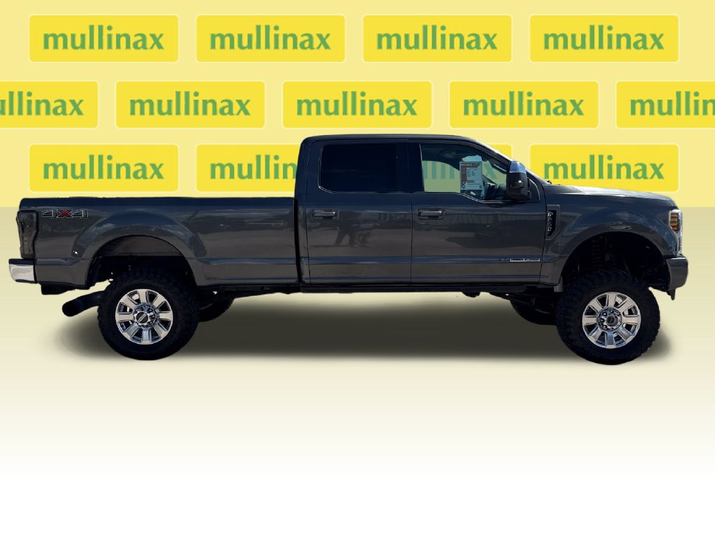 Used 2018 Ford F250 XL w/ Power Equipment Group AWD/4WD image 2