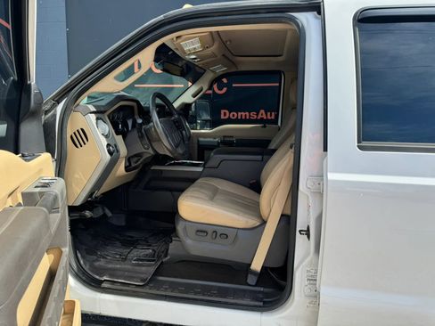 Used 2016 Ford F250 Lariat w/ Lariat Ultimate Package AWD/4WD image 16