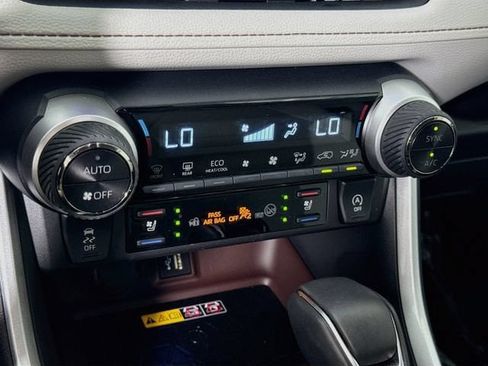 Certified 2025 Toyota RAV4 Limited FWD image 17