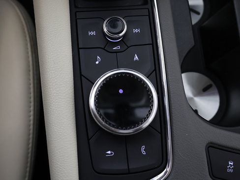 Used 2020 Cadillac XT6 Premium Luxury image 65