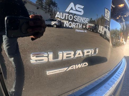 Used 2023 Subaru Ascent Limited w/ Technology Package AWD/4WD image 11