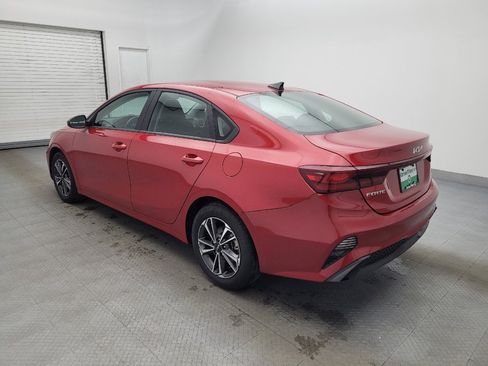 Used 2024 Kia Forte LXS image 3