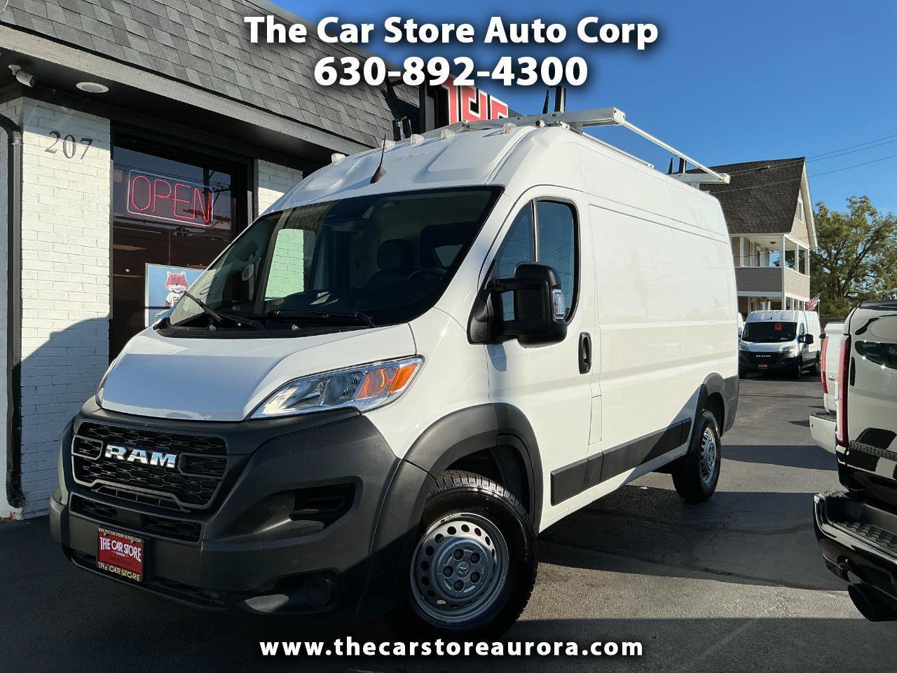 Used 2024 RAM ProMaster 2500 FWD image 1