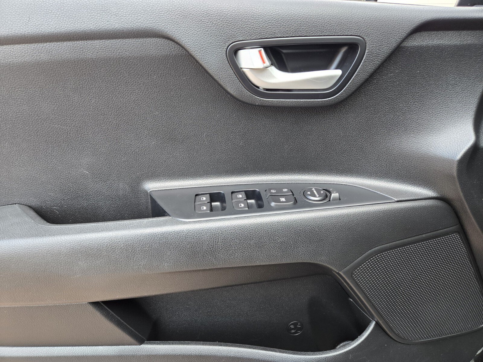 Used 2018 Kia Rio S FWD image 14