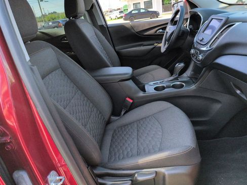 Used 2021 Chevrolet Equinox LT FWD image 33