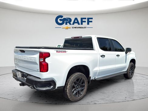 Used 2021 Chevrolet Silverado 1500 LT Trail Boss w/ Bed Protection Package AWD/4WD image 15