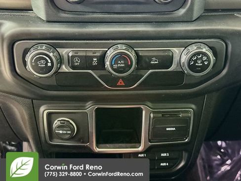Used 2021 Jeep Wrangler Unlimited Sport AWD/4WD image 15