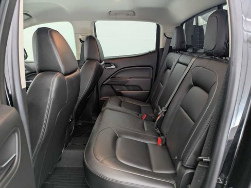 Used 2019 Chevrolet Colorado Z71 w/ Z71 Midnight Edition AWD/4WD image 20