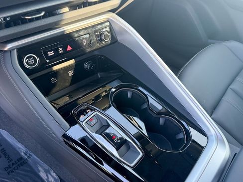 New 2025 Audi Q5 Premium Plus image 20