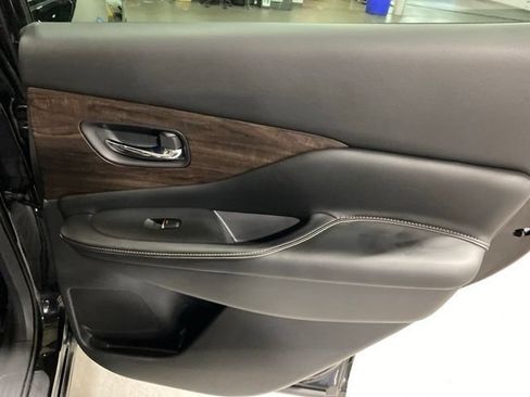 Used 2020 Nissan Murano Platinum w/ Cargo Package AWD/4WD image 21