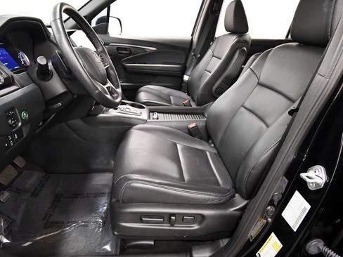 Used 2023 Honda Passport EX-L image 14