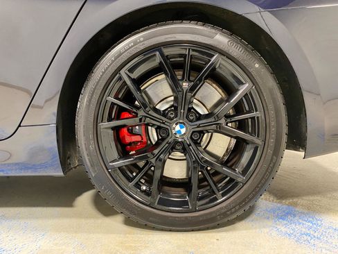 Certified 2023 BMW M550i xDrive w/ Executive Package image 27