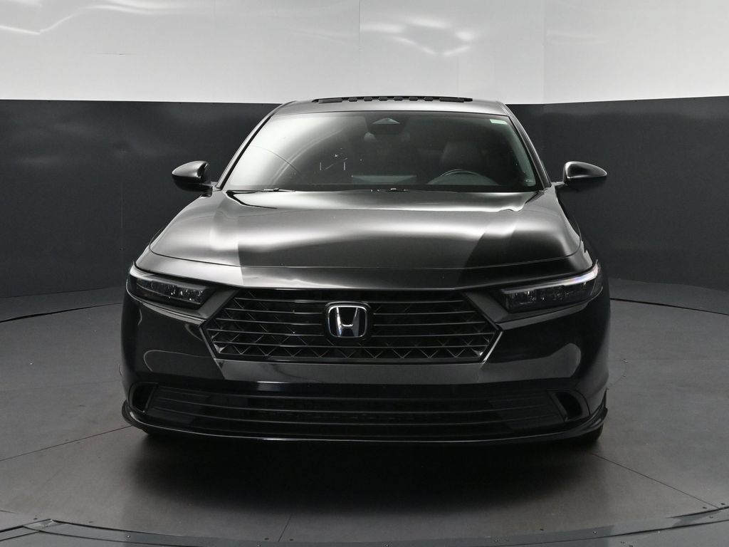 Used 2025 Honda Accord Sport image 10