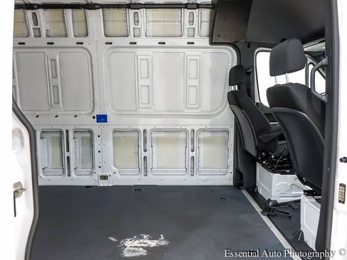 Used 2020 Mercedes-Benz Sprinter 2500 w/ Driver Convenience Package image 16