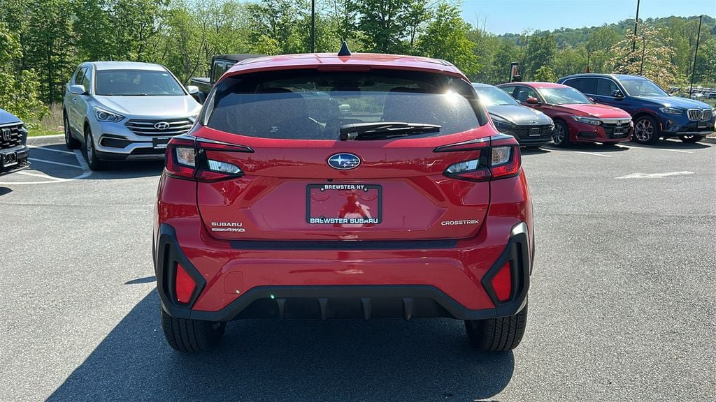 Used 2025 Subaru Crosstrek 2.0i AWD/4WD image 5