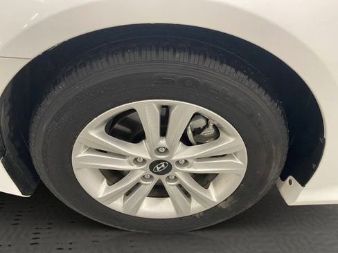 Used 2014 Hyundai Sonata GLS w/ Popular Equipment Group 2 FWD image 15