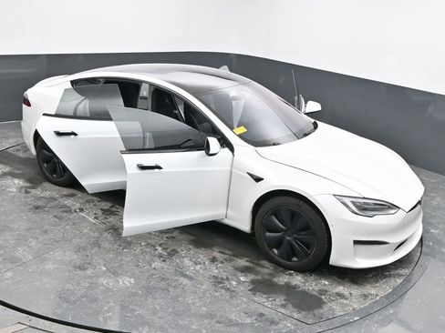 Used 2021 Tesla Model S Plaid image 75