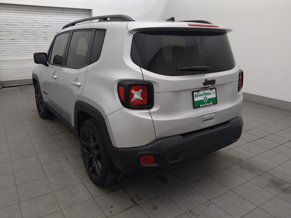 Used 2020 Jeep Renegade Latitude FWD image 5