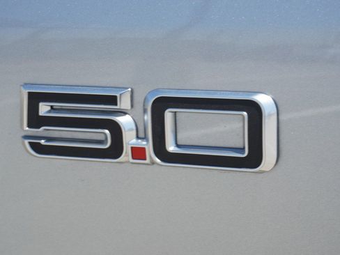 Used 2024 Ford Mustang GT Premium RWD image 13