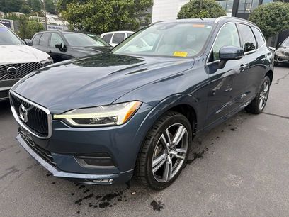 Used 2021 Volvo XC60 T5 Momentum w/ Protection Package