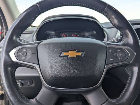 Used 2018 Chevrolet Traverse LT AWD/4WD image 19