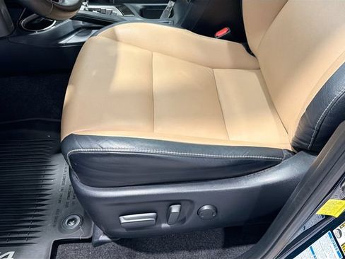 Used 2017 Toyota RAV4 Limited w/ Advanced Technology Package AWD/4WD image 17