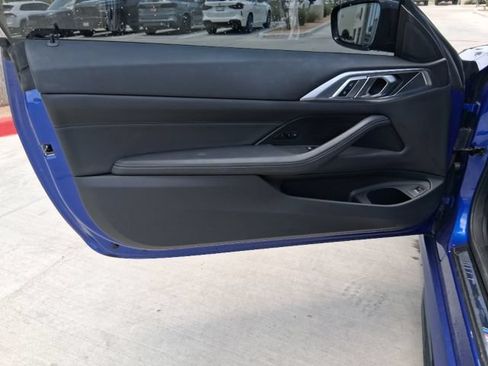 Used 2025 BMW 430i Coupe w/ M Sport Package RWD image 14