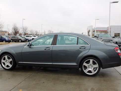 Used 2007 Mercedes-Benz S 550 image 4