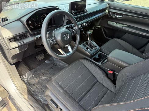 Used 2024 Honda CR-V Sport image 11