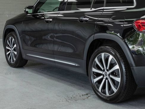 Used 2020 Mercedes-Benz GLB 250 4MATIC image 40