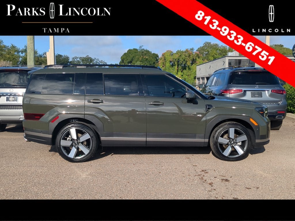 Used 2024 Hyundai Santa Fe Limited FWD image 3