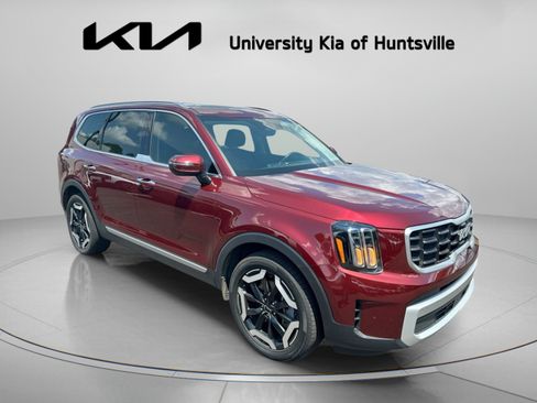 Used 2024 Kia Telluride S w/ S Sunroof Package FWD image 1