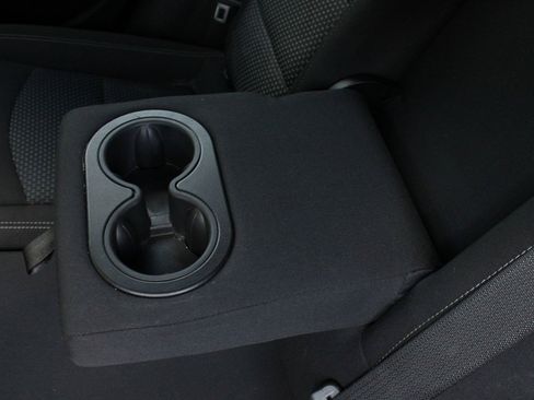 Used 2023 GMC Terrain SLE w/ LPO, Floor Liner Package AWD/4WD image 19