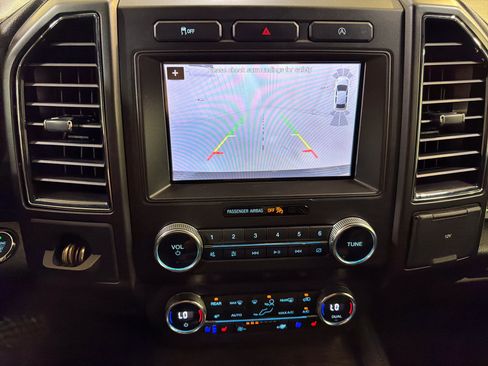 Used 2019 Ford Expedition Limited RWD image 22