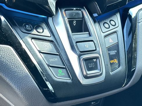 Used 2018 Honda Odyssey Elite image 21