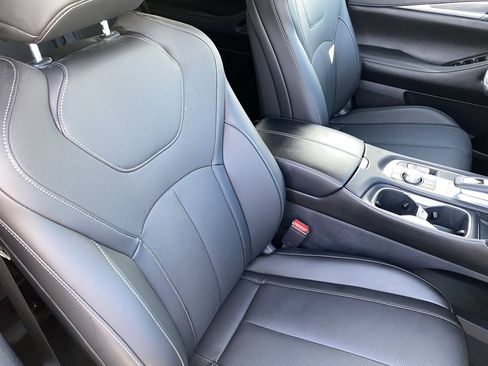 Certified 2026 INFINITI QX60 Pure w/ Cargo Package FWD image 11