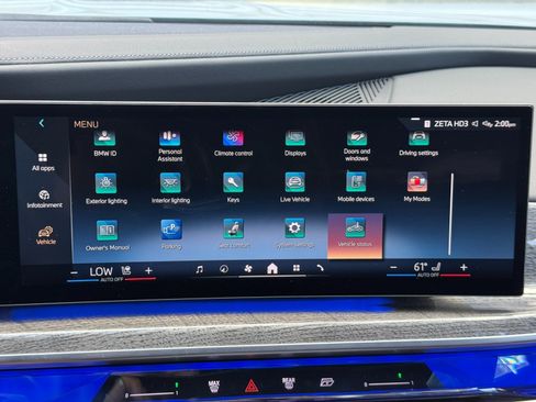Used 2024 BMW 740i w/ M Sport Professional Package RWD image 29
