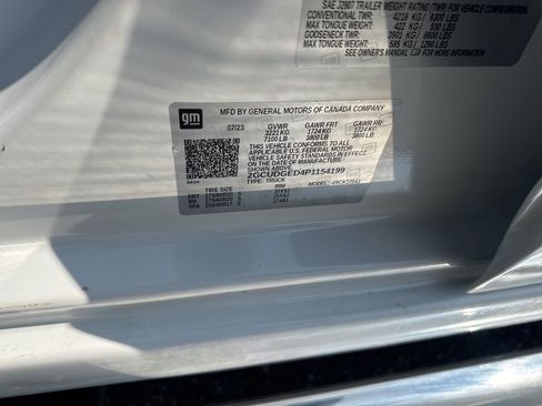 Used 2023 Chevrolet Silverado 1500 LTZ image 38