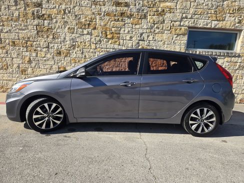 Used 2015 Hyundai Accent Sport image 1