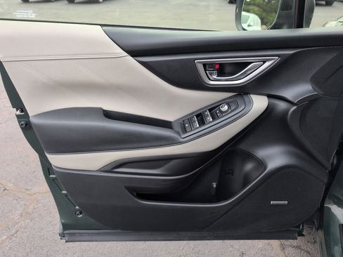 Used 2022 Subaru Forester Limited image 17