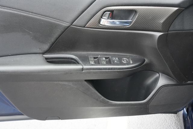 Used 2016 Honda Accord Sport image 20